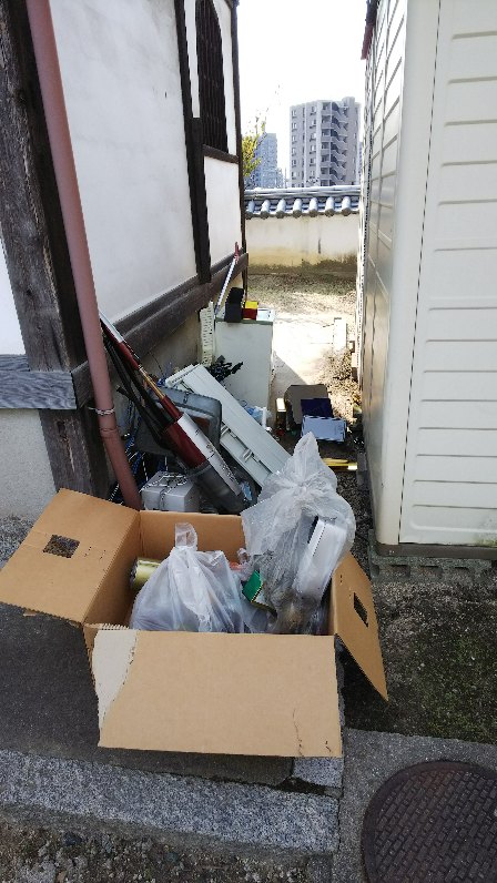 【三原市】三原市にて不用品回収(掃除機、シングルベッド、家庭ゴミ分別なし)のご依頼 お客様の声