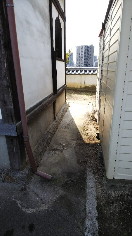 【三原市】三原市にて不用品回収(掃除機、シングルベッド、家庭ゴミ分別なし)のご依頼 お客様の声
